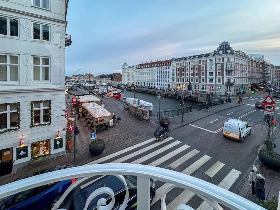 Chic Apartment In Vibrant Area By Copenhagen Canals Köpenhamn Exteriör bild