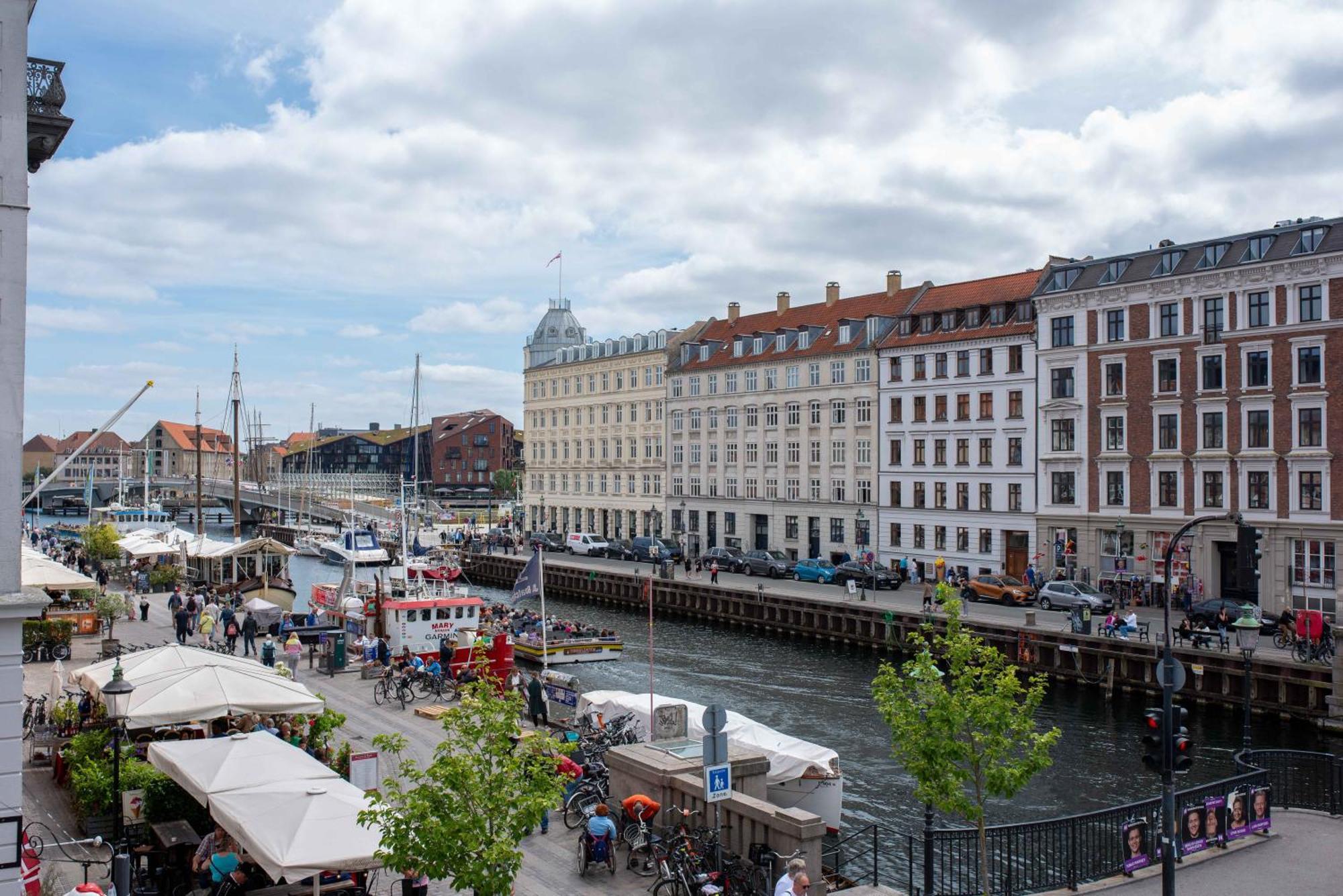 Chic Apartment In Vibrant Area By Copenhagen Canals Köpenhamn Exteriör bild